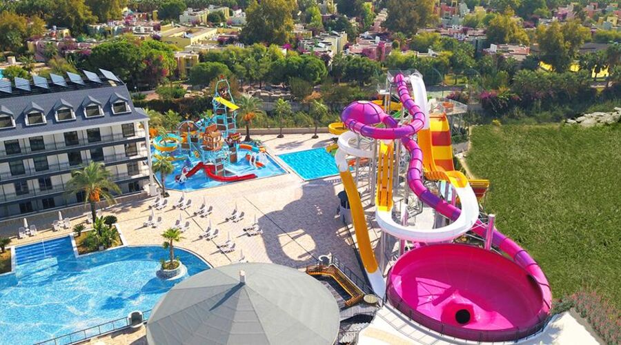 Dream World Palace