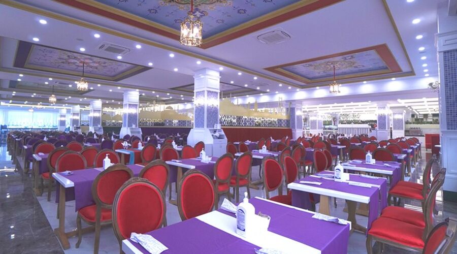 Dream World Palace
