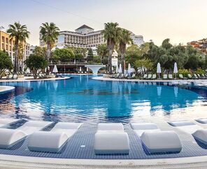 Horus Paradise Luxury Resort