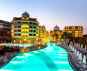 Kirman Belazur Resort & Spa