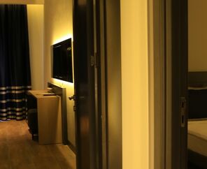Noxinn Deluxe Hotel