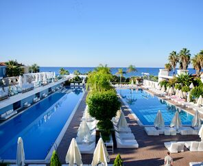 Q Premium Resort
