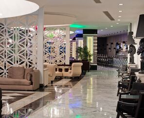 Q Premium Resort