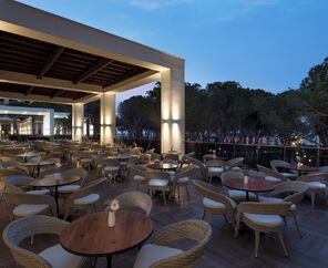 Trendy Lara Hotel