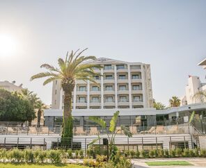 Premier Nergis Beach & Spa