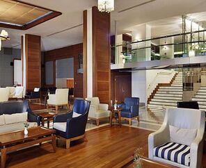 Club Grand Side