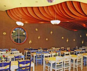 Club Grand Side