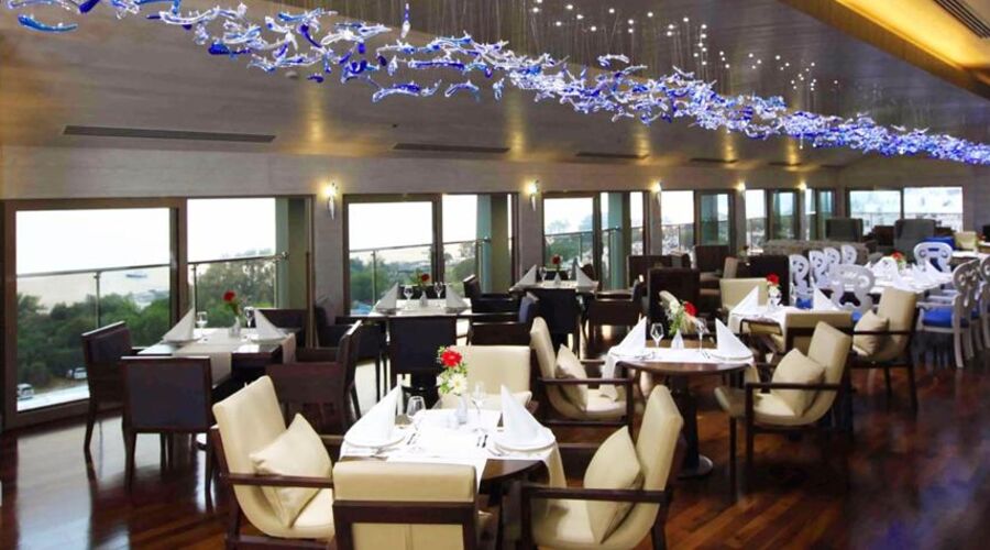 Club Grand Side