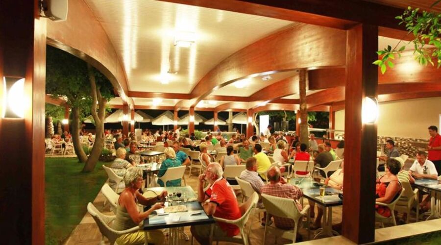 Club Grand Side
