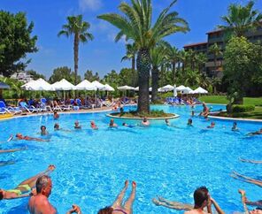 Club Grand Side