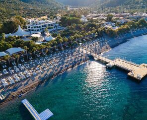 Latanya Park Resort