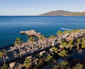 Latanya Park Resort