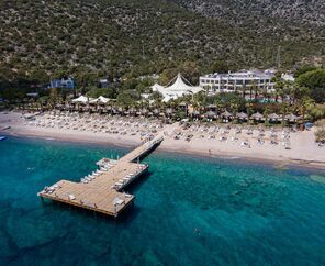 Latanya Park Resort