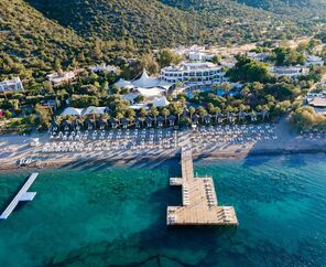 Latanya Park Resort