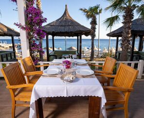 Latanya Park Resort
