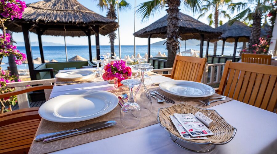 Latanya Park Resort