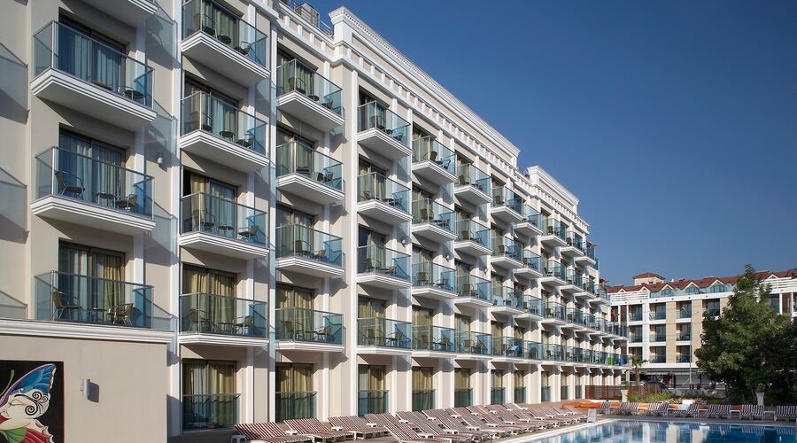 Emre Beach Otel