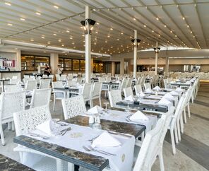 Emre Beach Otel