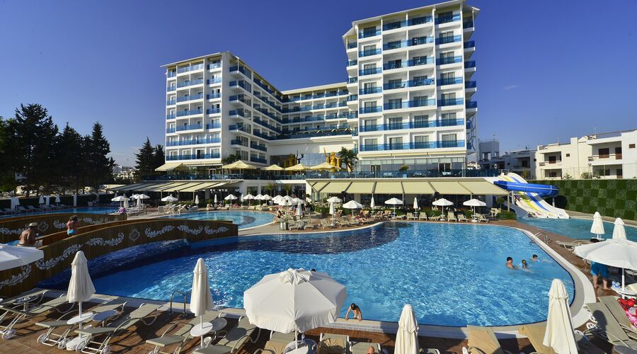 Azura Deluxe Resort&Spa