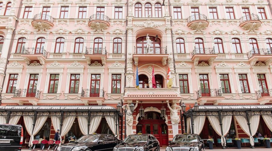 Bristol Hotel