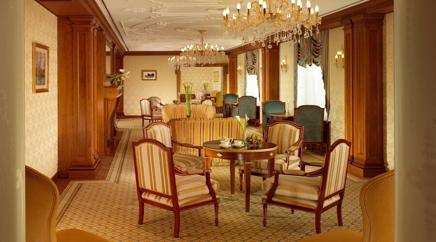 Fairmont Grand Hotel Kyiv