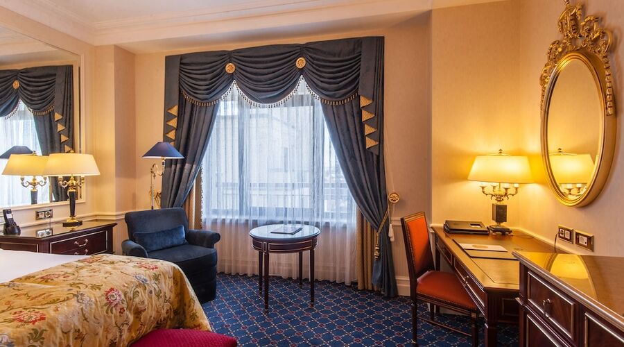 Fairmont Grand Hotel Kyiv