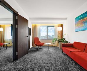 Hotel Park Inn by Radisson Kyiv Troyitska