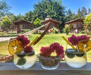 Pitos Bungalows