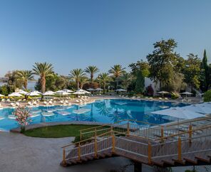 DoubleTree By Hilton Bodrum Işıl Club Resort