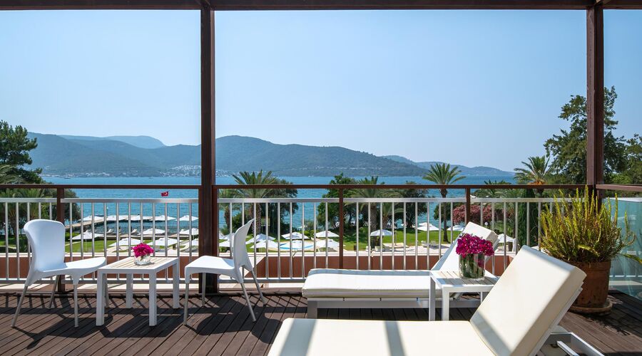 DoubleTree By Hilton Bodrum Işıl Club Resort