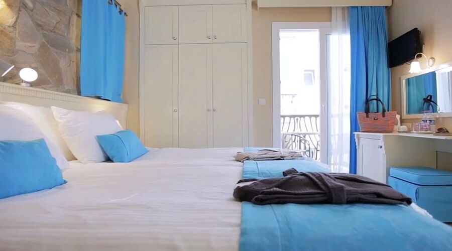 Mi Casa Beach Hotel