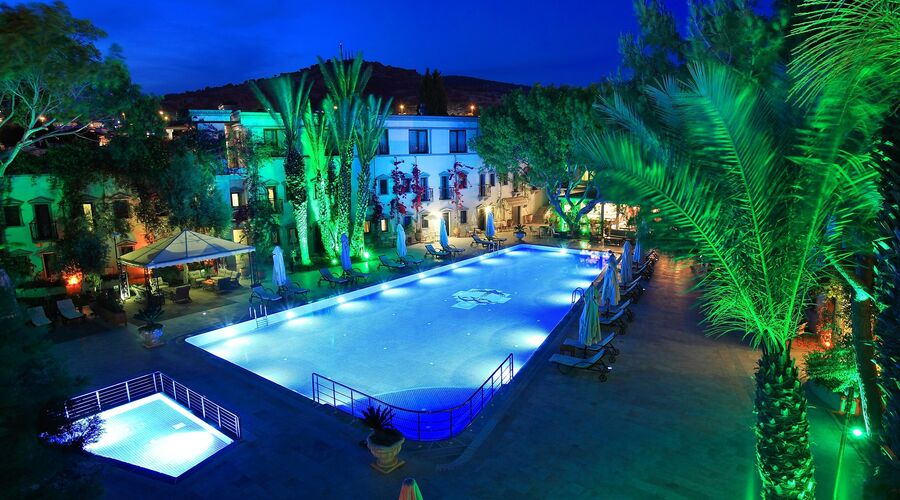 DoubleTree By Hilton Bodrum Marina Vista