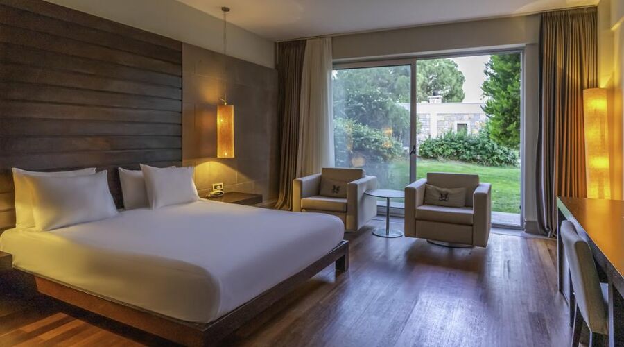 No81 Hotel