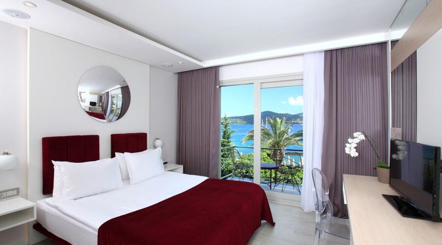 No81 Hotel