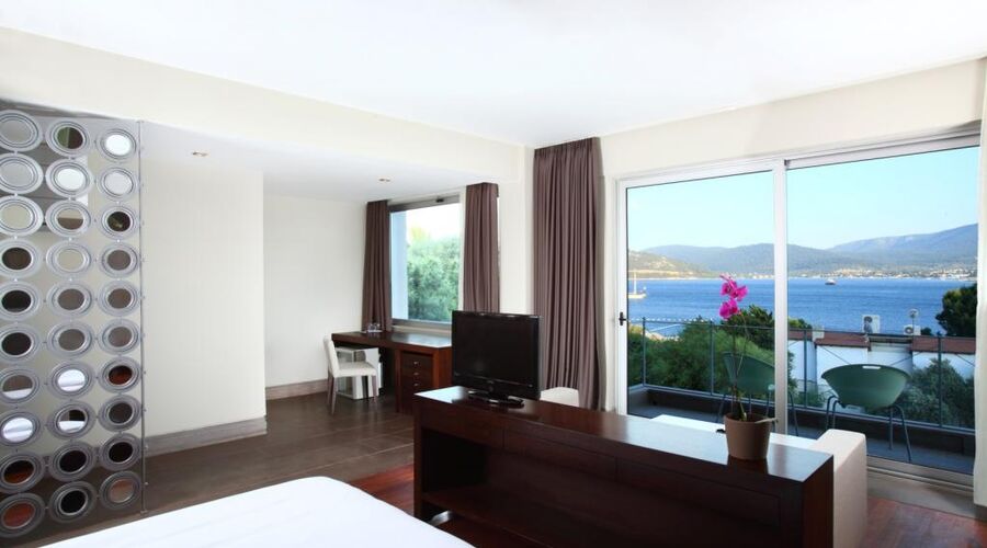 No81 Hotel