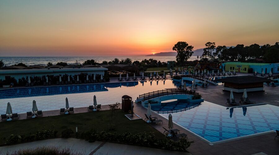 Korumar Ephesus  Beach & Spa Resort