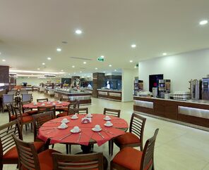 Ramada Resort By Wyndham Kuşadası & Golf