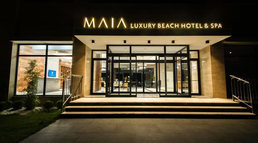 Maia Luxury Beach Hotel & Spa