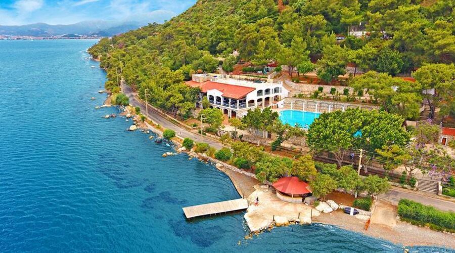 Club Bellamare Beach