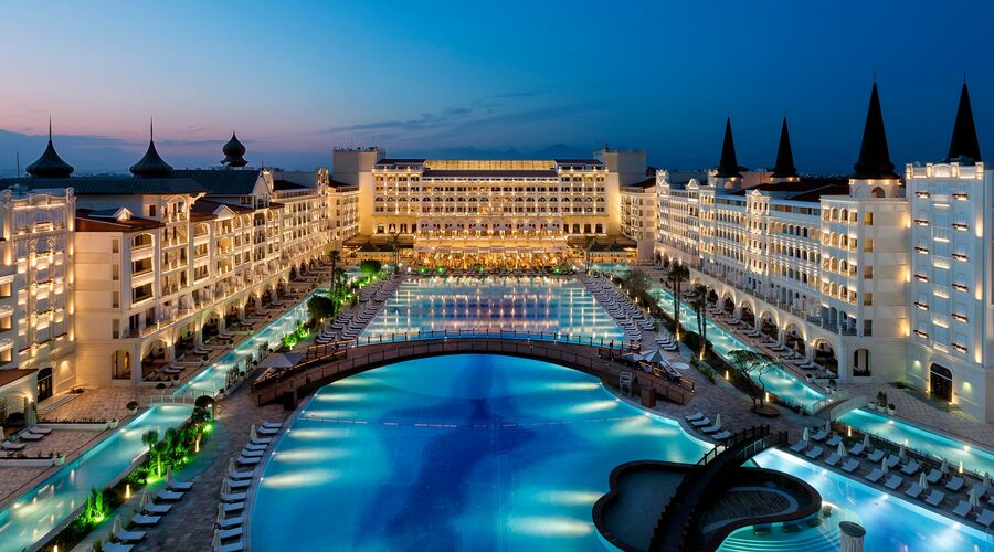 Titanic Mardan Palace