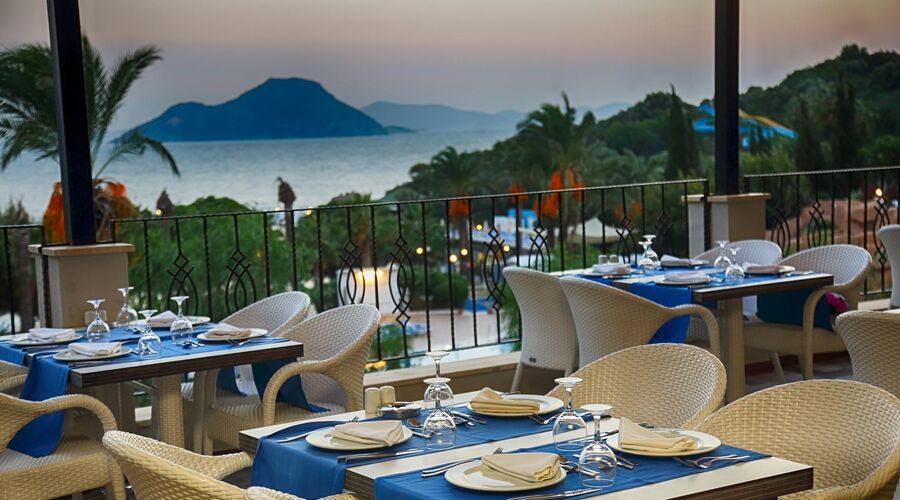 Yasmin Bodrum Resort