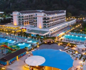 Dosinia Luxury Resort