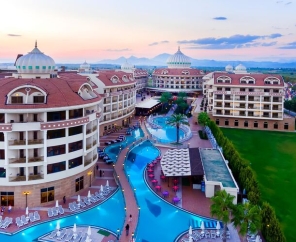 Kirman Belazur Resort & Spa