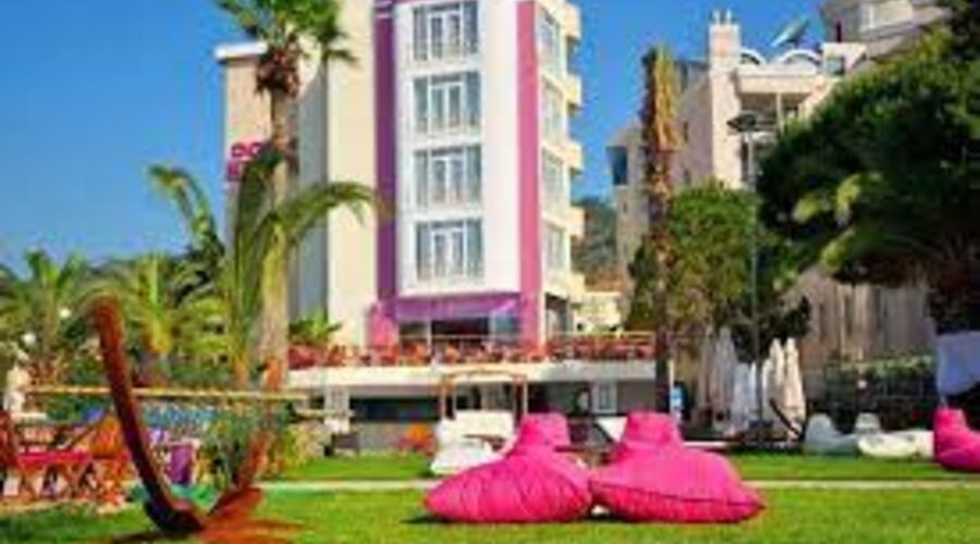 Dora Beach Hotel