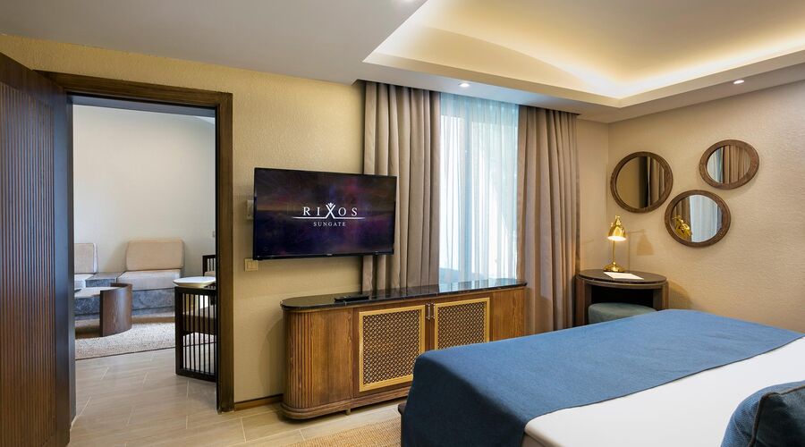 Rixos Sungate