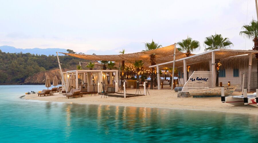 D Maris Bay