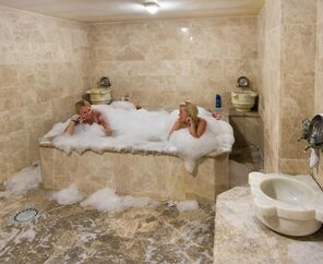 Romance Beach Hotel