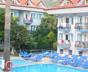 Akdeniz Beach Otel