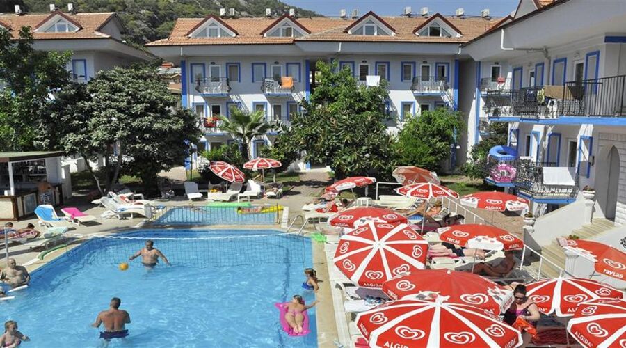 Akdeniz Beach Otel