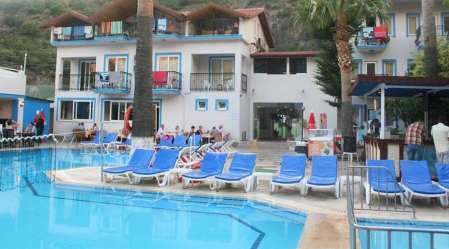 Akdeniz Beach Otel